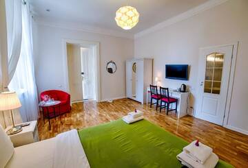 Фотографии Гостевой дом On The Square Guesthouse г. Львов (Украина) №3 Фото Гостевой дом On The Square Guesthouse г. Львов 3