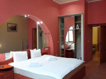 Фотографии Апартаменты InLviv Apartments г. Львов (Украина) №3 Фото Апартаменты InLviv Apartments г. Львов 3