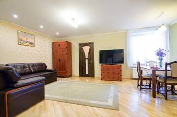 Фотографии Апартаменты Apartment on Svobody г. Львов (Украина) №1 Фото Апартаменты Apartment on Svobody г. Львов 1