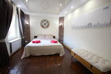 Фотографии Апартаменты Romantic in Lviv 500m from Opera г. Львов (Украина) №1 Фото Апартаменты Romantic in Lviv 500m from Opera г. Львов 1