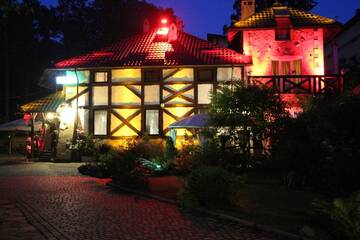 Фотографии Отель Eco Grill Hotel Restaurant AQUARIUS г. Львов (Украина) №3 Фото Отель Eco Grill Hotel Restaurant AQUARIUS г. Львов 3