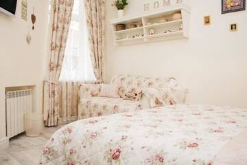 Фотографии Апартаменты Romantic apartment near Opera with Air-conditioning г. Львов (Украина) №2 Фото Апартаменты Romantic apartment near Opera with Air-conditioning г. Львов 2