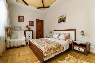 Фотографии Апартаменты Apartment in Historical Center г. Львов (Украина) №3 Фото Апартаменты Apartment in Historical Center г. Львов 3