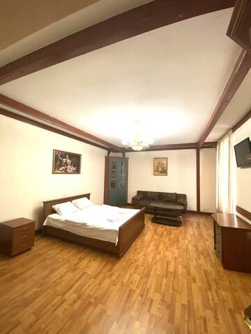 Фотографии Апартаменты Apartment on Svobody 7 г. Львов (Украина) №1 Фото Апартаменты Apartment on Svobody 7 г. Львов 1