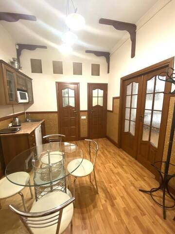 Фотографии Апартаменты Apartment on Svobody 7 г. Львов (Украина) №3 Фото Апартаменты Apartment on Svobody 7 г. Львов 3