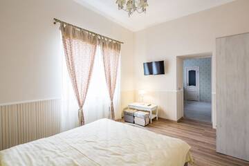 Фотографии Апартаменты Lovely apartment in the city center г. Львов (Украина) №4 Фото Апартаменты Lovely apartment in the city center г. Львов 4