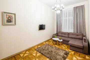 Фотографии Апартаменты Three-room apartment г. Львов (Украина) №1 Фото Апартаменты Three-room apartment г. Львов 1