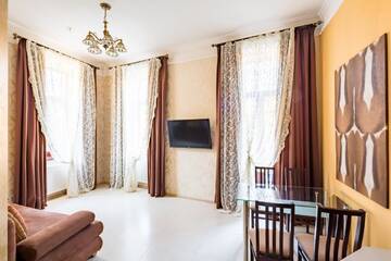 Фотографии Апартаменты Apartment on Doroshenka Street 1 г. Львов (Украина) №2 Фото Апартаменты Apartment on Doroshenka Street 1 г. Львов 2