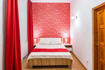 Фотографии Апартаменты Three bedrooms on Square Rynok near Vernissage г. Львов (Украина) №2 Фото Апартаменты Three bedrooms on Square Rynok near Vernissage г. Львов 2