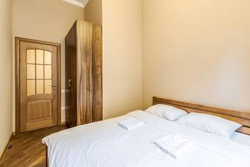Фотографии Апартаменты Apartment on Stavropihiiska Street 2 г. Львов (Украина) №2 Фото Апартаменты Apartment on Stavropihiiska Street 2 г. Львов 2