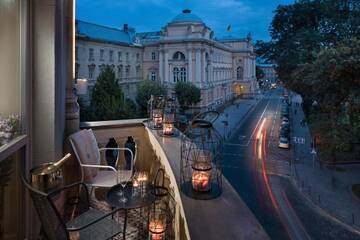 Фотографии Отель BANKHOTEL г. Львов (Украина) №2 Фото Отель BANKHOTEL г. Львов 2
