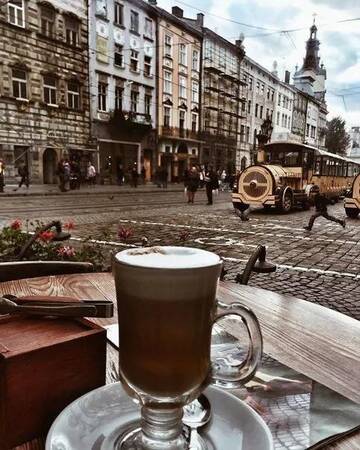 Фотографии Апартаменты Vera apartment in the ♥of lviv г. Львов (Украина) №3 Фото Апартаменты Vera apartment in the ♥of lviv г. Львов 3