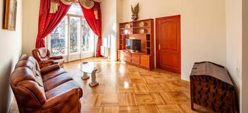 Фотографии Апартаменты Grand Lviv Apartment I (1 of 3) г. Львов (Украина) №2 Фото Апартаменты Grand Lviv Apartment I (1 of 3) г. Львов 2