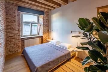 Фотографии Апартаменты OnLviv Apartments 18 Rynok Square (14) г. Львов (Украина) №2 Фото Апартаменты OnLviv Apartments 18 Rynok Square (14) г. Львов 2