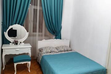 Фотографии Апартаменты Apartment in the Heart of Rynok Square / Романтичні апартаменти на площі Ринок г. Львов (Украина) №1 Фото Апартаменты Apartment in the Heart of Rynok Square / Романтичні апартаменти на площі Ринок г. Львов 1