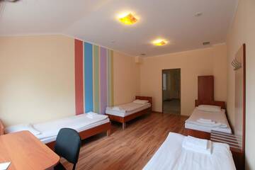Фото номера Односпальная кровать в общем мужском номере Отель Budget hotel Ekotel г. Львов 3
