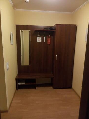 Фото номера Трехместный номер «Комфорт» с душем Отель Etna Hotel г. Львов 8