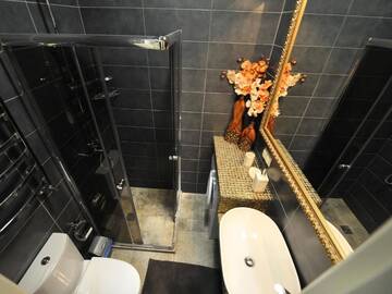 Фото номера Представительский номер-студио на ул. Лычаковская, 4 Апартаменты Apartments Lux in city center Lviv г. Львов 19