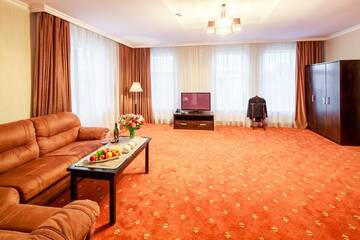 Фото номера Люкс Отель Taurus Hotel &amp; SPA г. Львов 3