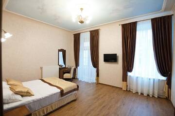 Фото номера Полулюкс Отель Mini-Hotel Guest House Inn Lviv г. Львов 5