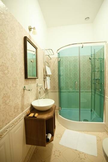 Фото номера Полулюкс Отель Mini-Hotel Guest House Inn Lviv г. Львов 9