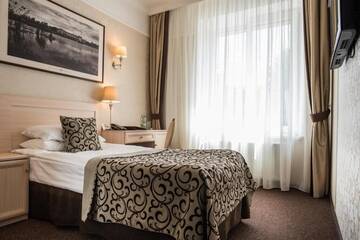 Фото номера Стандартный одноместный номер Отель Nota Bene Hotel &amp; Restaurant г. Львов 9