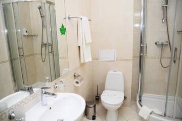 Фото номера Стандартный одноместный номер Отель Nota Bene Hotel &amp; Restaurant г. Львов 4
