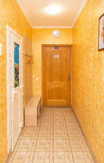 Фото номера Бюджетный двухместный номер с 1 кроватью Отель Economy Express Voyage Lviv г. Львов 3