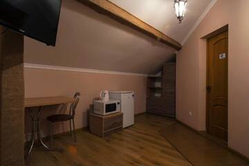 Фото номера Бюджетный двухместный номер с 1 кроватью Отель Economy Express Voyage Lviv г. Львов 2