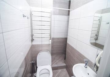 Фото номера Кровать в общем номере с 4 кроватями Хостелы Cossacks Hostel г. Львов 4