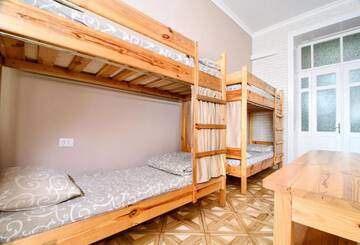 Фото номера Кровать в общем номере с 4 кроватями Хостелы Cossacks Hostel г. Львов 7