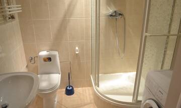 Фото номера Стандартный двухместный номер с 1 кроватью Хостелы Lviv Euro hostel г. Львов 3