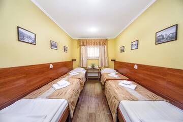 Фото номера Четырехместный номер Отель Hotel Kaiser Econom г. Львов 3