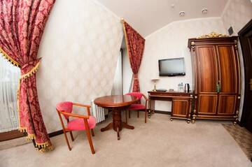 Фото номера Люкс Отель Saint Feder Boutique Hotel г. Львов 11
