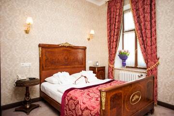 Фото номера Двухместный номер «Комфорт» с 1 кроватью Отель Saint Feder Boutique Hotel г. Львов 6