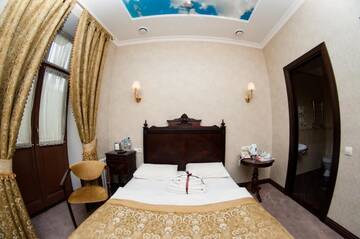 Фото номера Стандартный двухместный номер с 1 кроватью Отель Saint Feder Boutique Hotel г. Львов 10