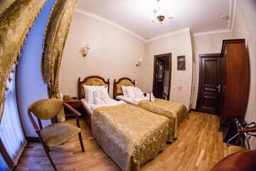 Фото номера Двухместный номер «Комфорт» с 2 отдельными кроватями Отель Saint Feder Boutique Hotel г. Львов 7