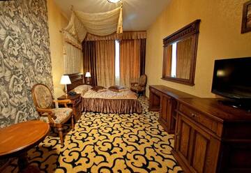 Фото номера Полулюкс Отель Deluxe Hotel Kupava г. Львов 8