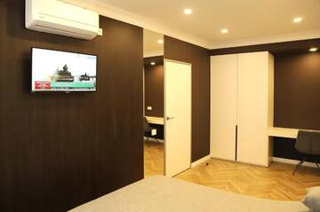 Фото номера Апартаменты с 2 спальнями - ул. Староеврейская, 16 Апартаменты Historical Centre Apartments г. Львов 27