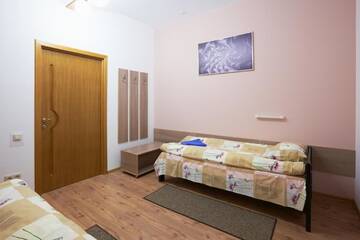 Фото номера Двухместный номер с 2 отдельными кроватями Хостелы Apart Comfort Plus г. Львов 5