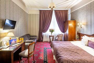 Фото номера Семейный номер Отель Hotel Atlas Deluxe г. Львов 3