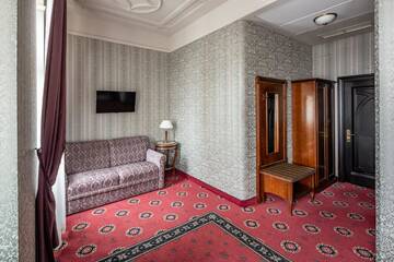 Фото номера Двухместный номер Делюкс с 1 кроватью и балконом Отель Hotel Atlas Deluxe г. Львов 6