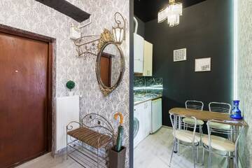 Фото номера Апартаменты - ул. Братьев Михновских, д. 8 Апартаменты Austrian Apartments г. Львов 10
