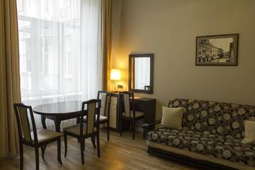 Фото номера Апартаменты с 1 спальней Апарт-отели ApartLviv Apartments г. Львов 3