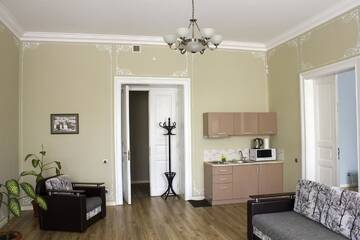 Фото номера Улучшенные апартаменты Апарт-отели ApartLviv Apartments г. Львов 7