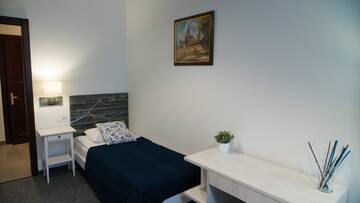 Фото номера Трехместный номер Отель Central Hotel г. Львов 6