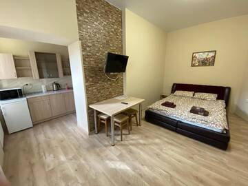 Фото номера Апартаменты - ул. Дорошенко, 25/2 Апартаменты The Heart of Lviv Apartments - Lviv г. Львов 2