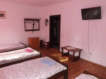 Фото номера Кровать в общем 6-местном номере Хостелы Hostel Sunset Lviv г. Львов 7