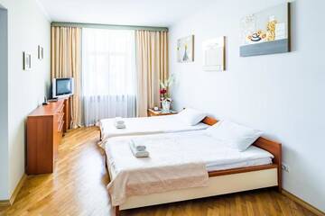 Фото номера Апартаменты с 2 спальнями и панорамным видом Апартаменты Apartment on Arkhipenka with Panorama View г. Львов 57