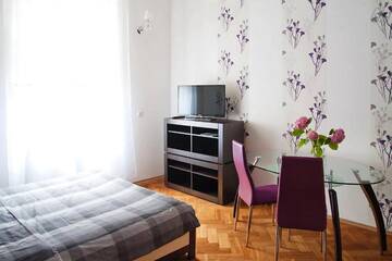 Фото номера Апартаменты Делюкс: Дудаева, 5 Апартаменты Apartment in the centre of Lviv г. Львов 10
